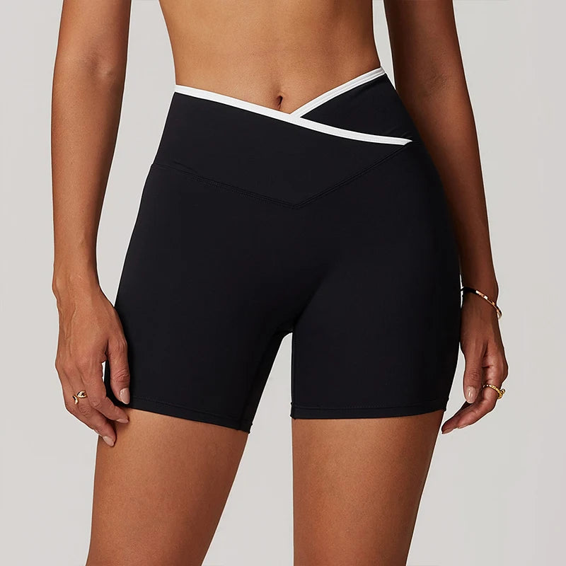 Short Assinatura em V